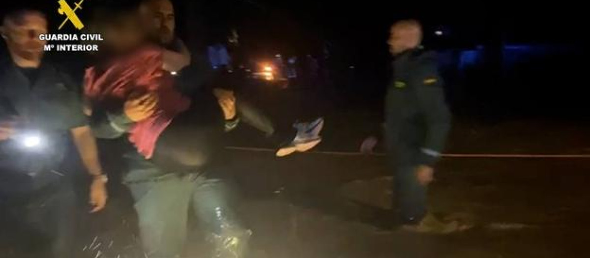 Rescate de Ethan por la Guardia Civil