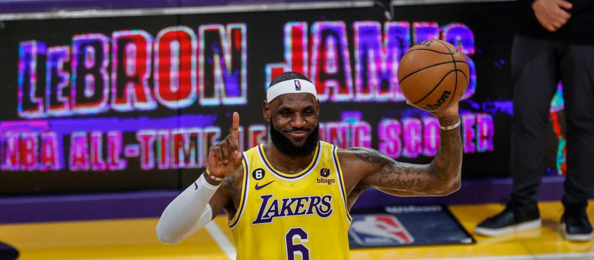 LeBron James, en un partido con los Lakers la pasada temporada