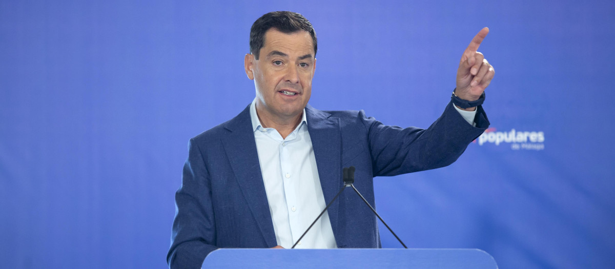 En directo | Juanma Moreno y Elías Bendodo intervienen en el comité ejecutivo del PP de Andalucía
