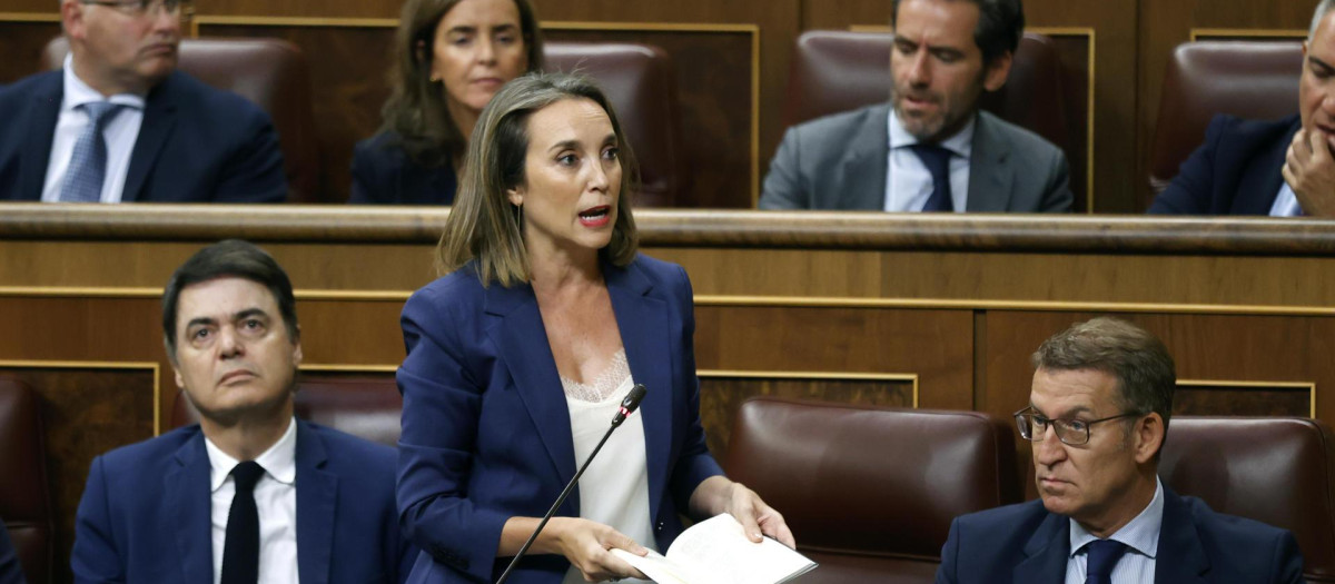 MADRID, 19/09/2023.- La portavoz del PP en el Congreso, Cuca Gamarra, interviene en el primer pleno del Congreso de la XV Legislatura que este martes aprobará la toma en consideración de la reforma del reglamento de la Cámara para permitir el uso de las lenguas cooficiales. EFE/ Juan Carlos Hidalgo