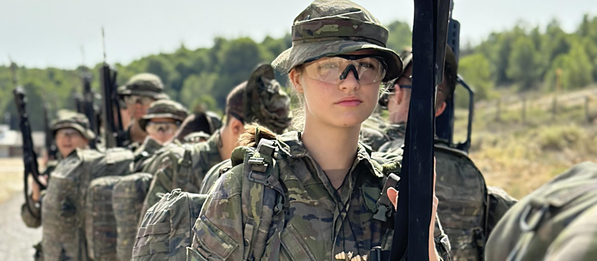 La princesa de Asturias Leonor de Borbon durante unas maniobras militares en la academia Militar de Zaragoza 20 Septiember 2023
