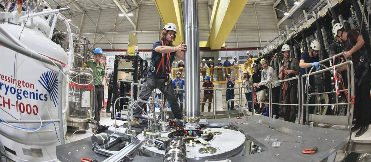 En la máquina ALPHA-g se han detectado átomos de antihidrógeno cayendo hacia la Tierra del mismo modo que sus equivalentes de materia