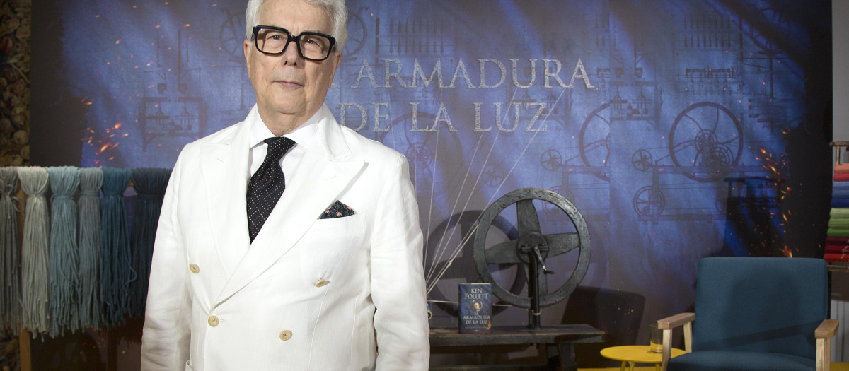Ken Follet, en la presentación de su último libro, 'La armadura de la luz', en la Real Fábrica de Tapices de Madrid