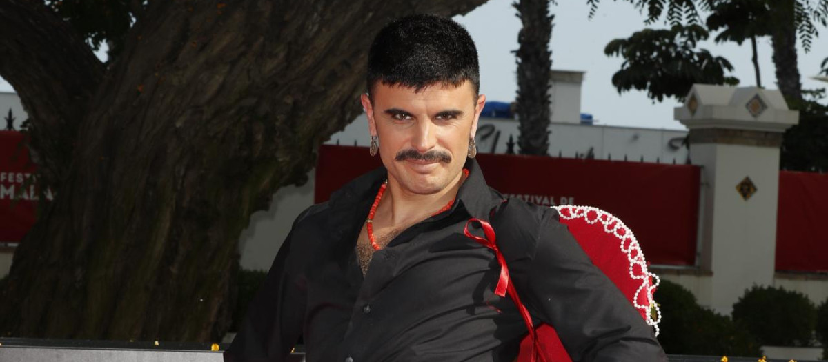 El artista Rodrigo Cuevas
