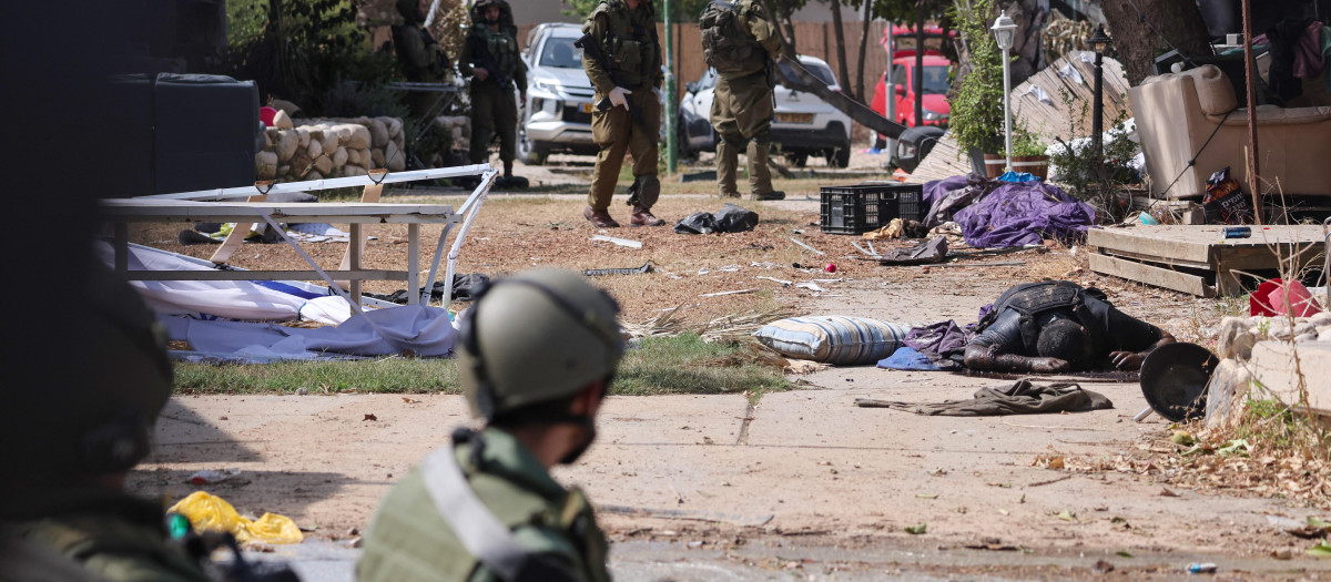 En la localidad de Kfar Aza se encontraron decenas de cadáveres tras la incursión de Hamás