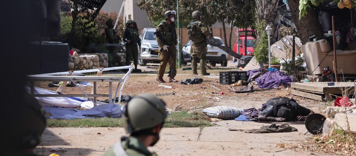 En la localidad de Kfar Aza se encontraron decenas de cadáveres tras la incursión de Hamás