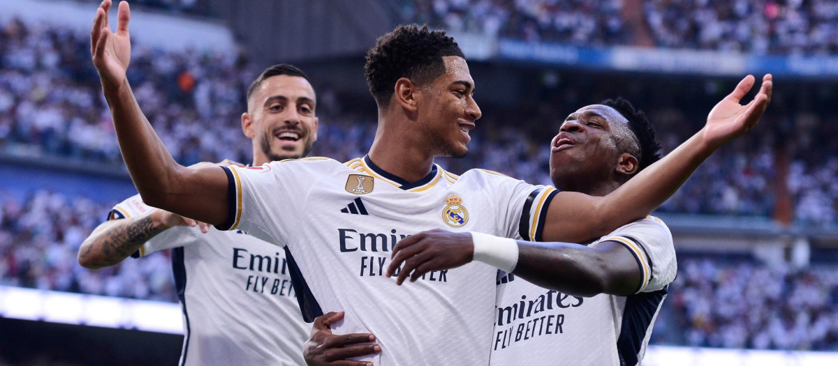 Joselu, Bellingham y Vinicius, en un partido del Real Madrid
