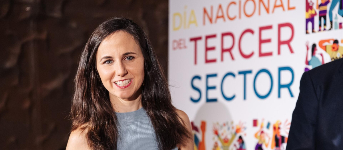 La ministra de Derechos Sociales y Agenda 2030 en funciones, Ione Belarra, durante la inauguración del acto conmemorativo por el Día del Tercer Sector de Acción Social, en CaixaForum, a 9 de octubre de 2023, en Madrid (España). Organizado por la Plataforma del Tercer Sector, el Tercer Sector de Acción Social es el ámbito formado por entidades privadas de carácter voluntario y sin ánimo de lucro que, surgidas de la libre iniciativa ciudadana, funcionan de forma autónoma y solidaria tratando de impulsar el reconocimiento y el ejercicio de los derechos sociales.
09 OCTUBRE 2023;MINISTRA;PODEMOS;SERVICIOS;ACTO;PLATAFORMA
Carlos Luján / Europa Press
09/10/2023