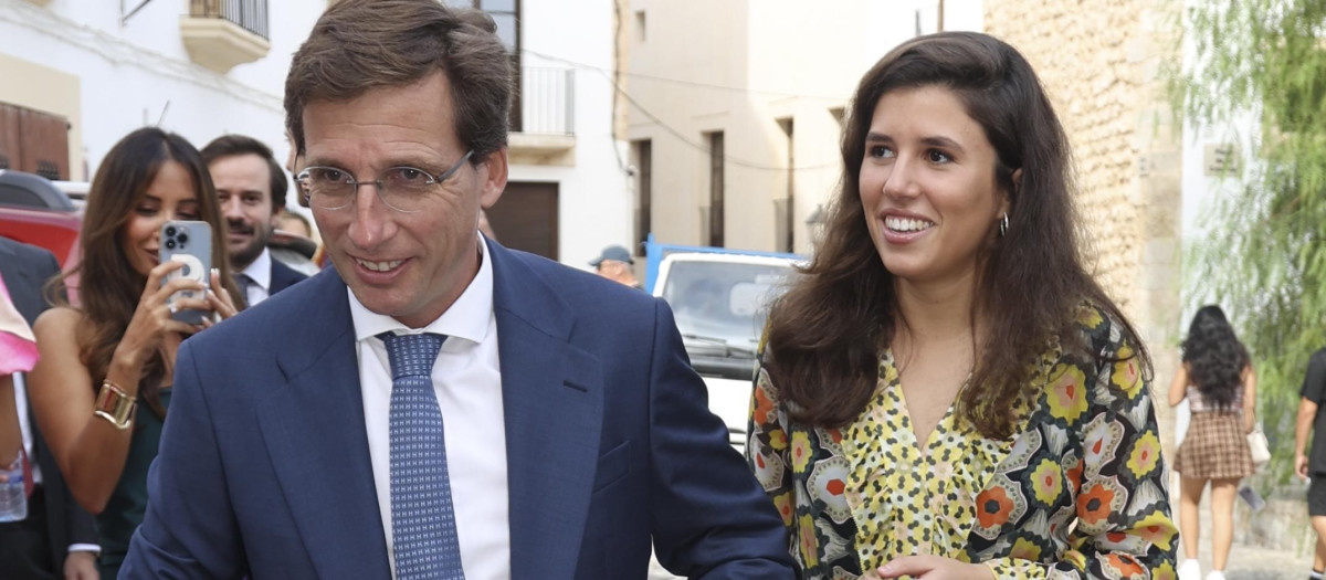 Jose Luis Martinez Almeida and Teresa Urquijo during the wedding of Alejandra Bogas Tapia and Rafael in Ibiza. October 14 2023in Ibiza October 14, 2023