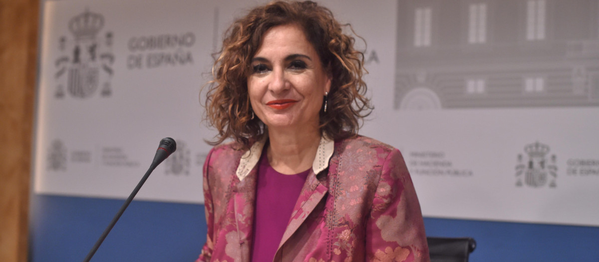 La ministra de Hacienda y Función Pública, María Jesús Montero