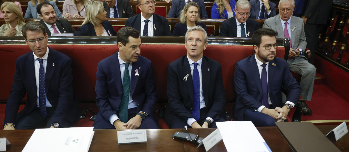 Pere Aragonès, junto a los presidentes de Galicia, Andalucía y La Rioja