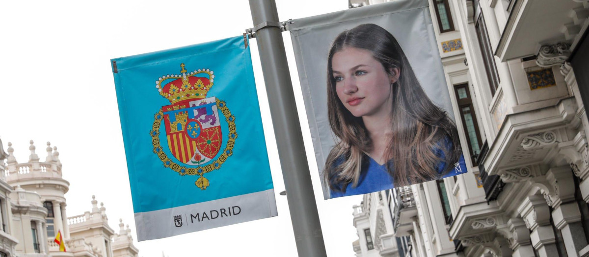 Banderola colocada por el Ayuntamiento de Madrid