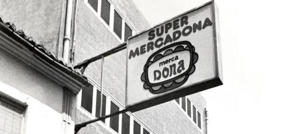 Uno de los primeros establecimientos de Mercadona, en Tavernes Blanques, Valencia