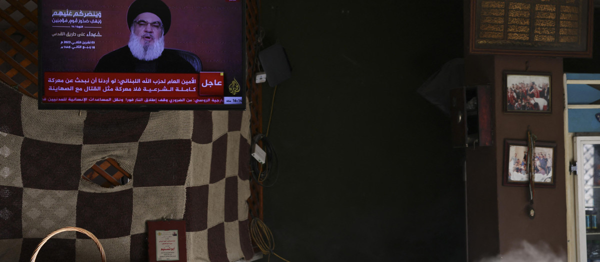 Imagen del discurso televisado del jefe de Hezbolá del Líbano, Hasan Nasrallah