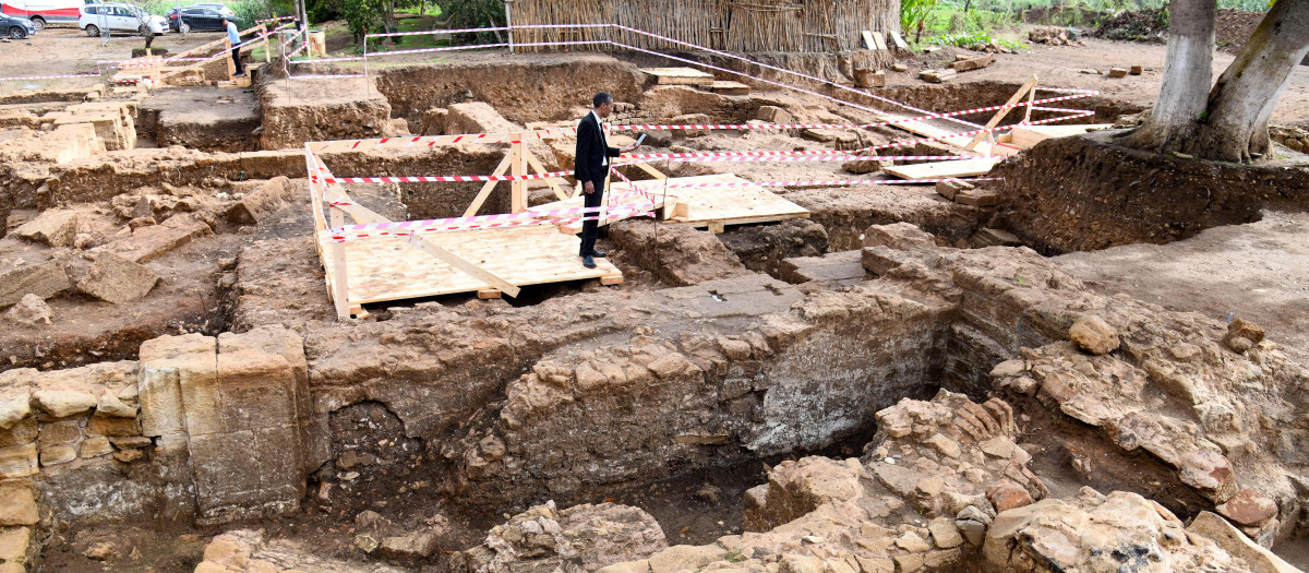 Arqueólogos marroquíes anunciaron el viernes que descubrieron el "primer" barrio portuario antiguo de Marruecos, una extensión del yacimiento de Chellah
