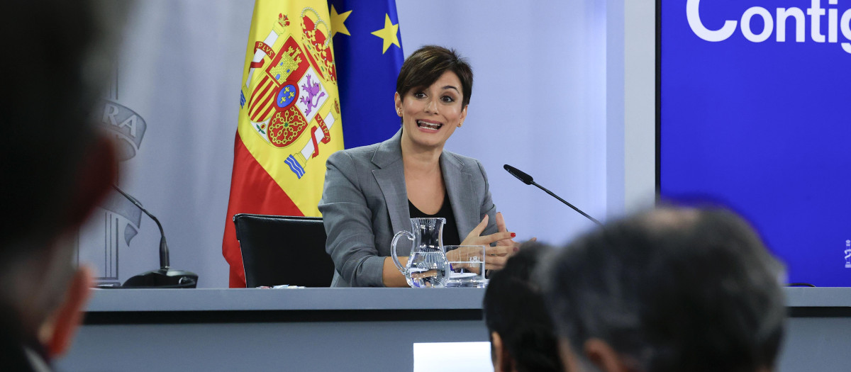 La portavoz del Gobierno, Isabel Rodríguez, este martes en la Moncloa