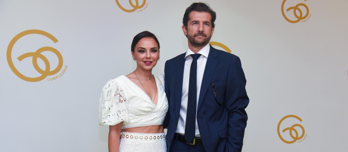 Chenoa y Miguel Sánchez, en el cumpleaños de El Turronero en Sevilla en junio