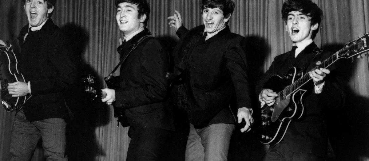 The Beatles (Paul McCartney, John Lennon, Ringo Starr y George Harrison) en 1963.