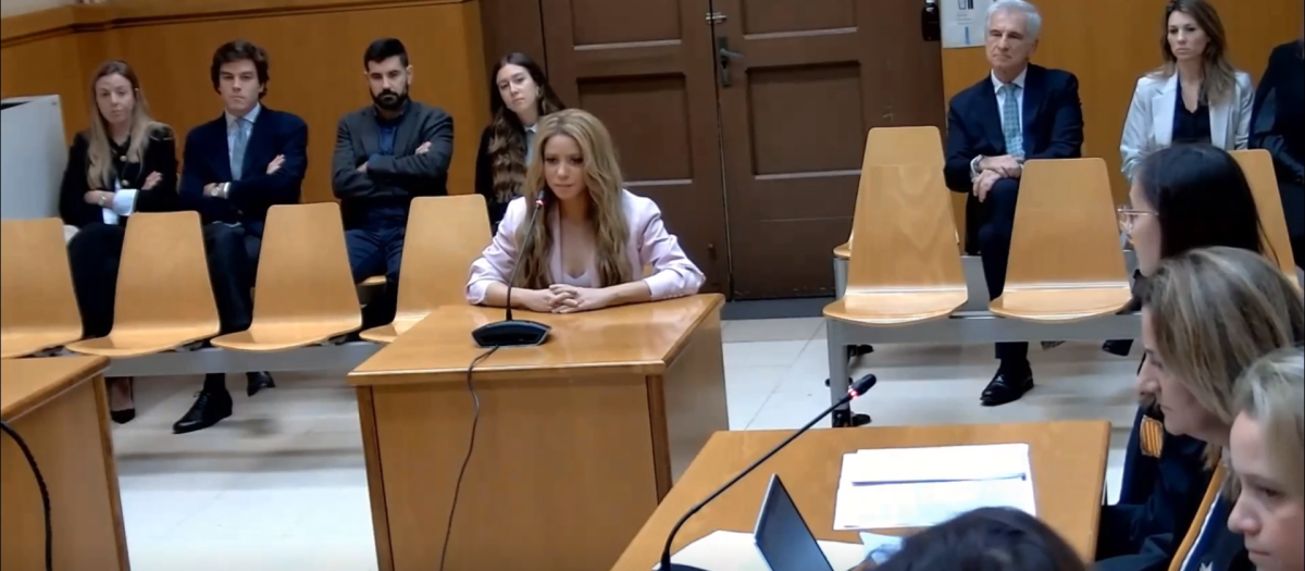 Captura de pantalla de Shakira durante el juicio por fraude fiscal.