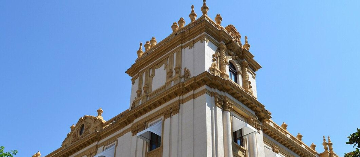 Palacio de la Diputación de Alicante, en una imagen de archivo