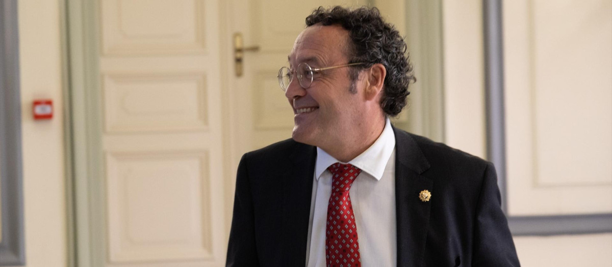 El Fiscal General del Estado, Álvaro García Ortiz, a su llegada al acto de traspaso de la cartera de Justicia, en la sede del Ministerio de Justicia, a 21 de noviembre de 2023, en Madrid (España). En la segunda legislatura del Gobierno de coalición del PSOE, Félix Bolaños ha sido nombrado por el presidente del Gobierno nuevo ministro de Justicia, cargo en el que toma el relevo a Pilar Llop. Además, Bolaños sigue al frente del departamento de Presidencia y Relaciones con las Cortes.
21 NOVIEMBRE 2023;JUSTICIA;LLOP;BOLAÑOS
Carlos Luján / Europa Press
21/11/2023