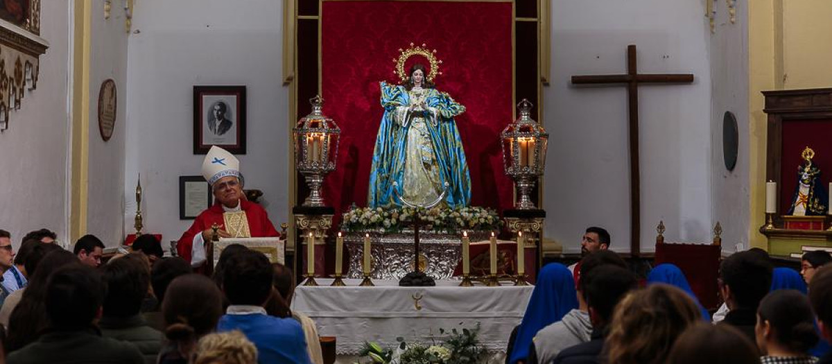 Bendición de la nueva imagen de la Inmaculada
