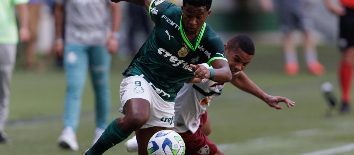 Endrick en el partido frente a Fluminense en Brasil