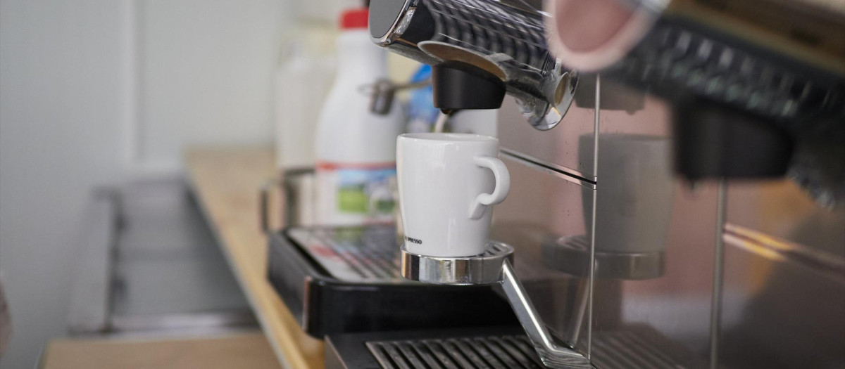Máquina de café de un bar de Pamplona, Navarra.