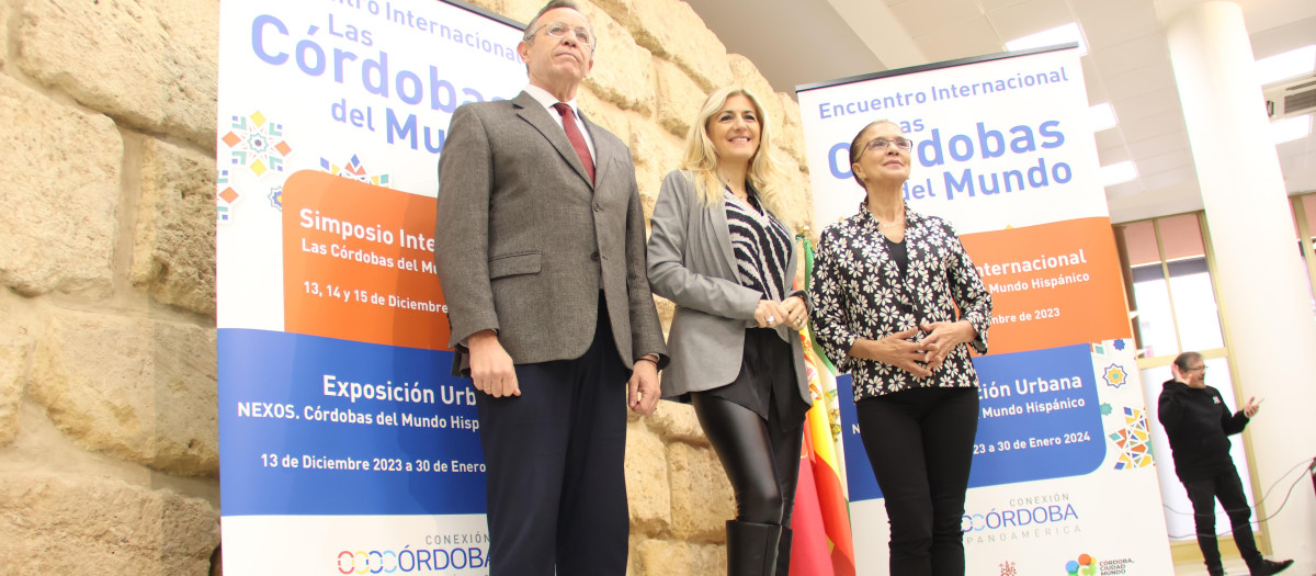 Eulalio Fernández, Lourdes Morales y Paula Revenga