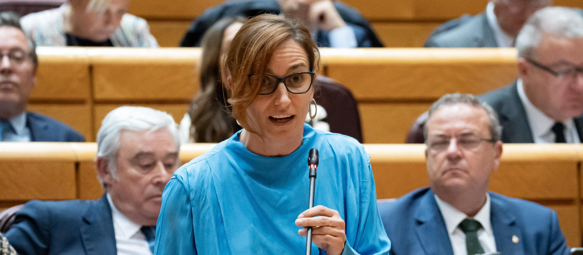 Mónica García durante su intervención en el Senado