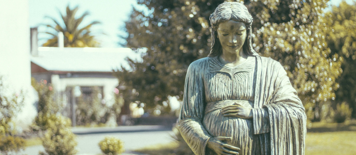 Virgen embarazada