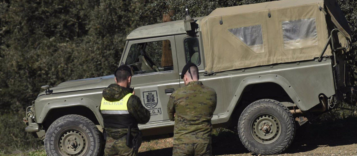 Militares
