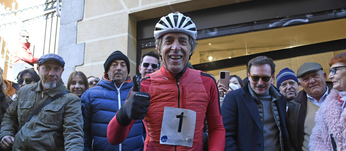 Pedro Delgado, esta Navidad en la tradicional Carrera del Pavo