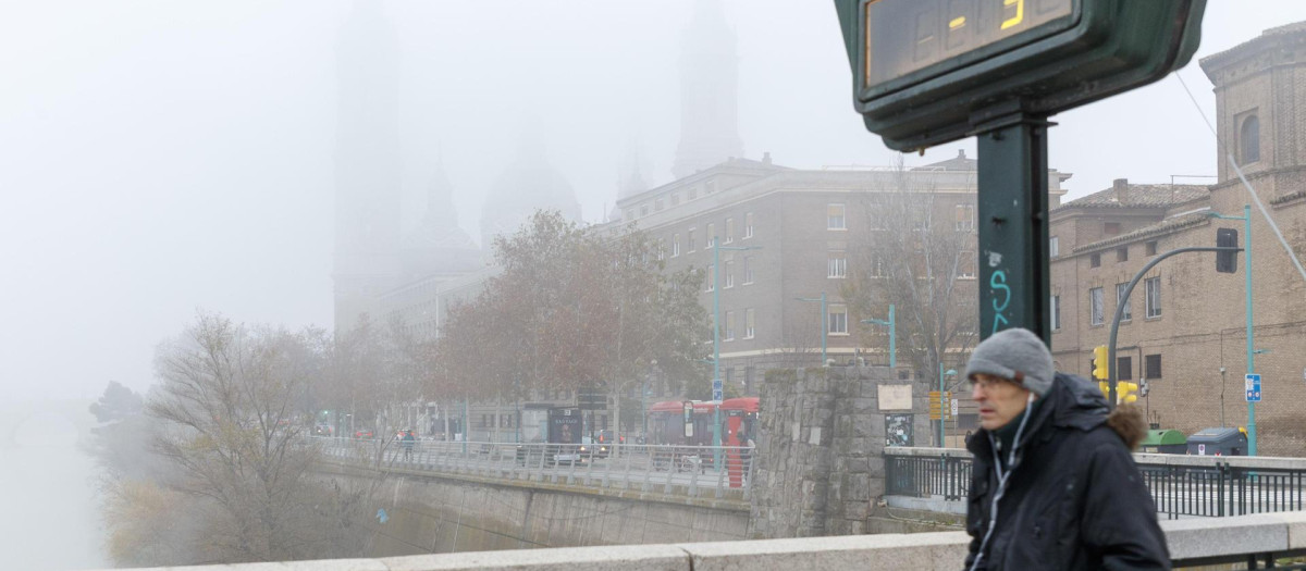 Frío y niebla en Zaragoza
