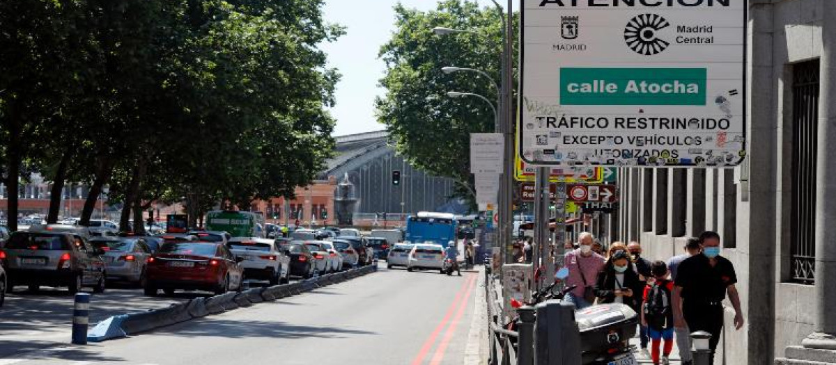 Madrid se cierra definitivamente a todos los coches sin etiqueta