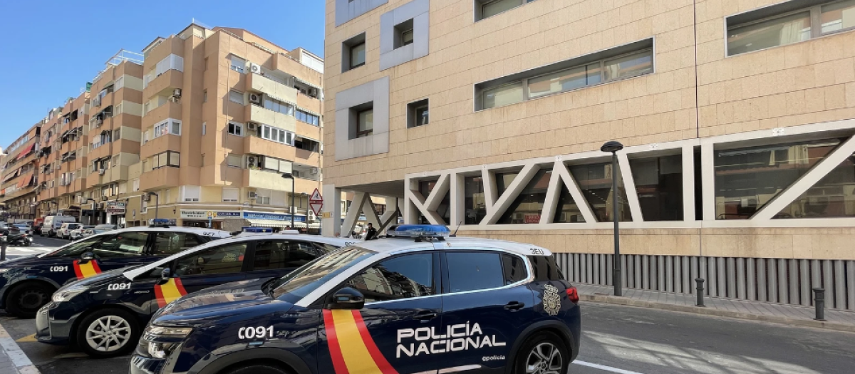 Fachada de la Comisaría Provincial de Policía Nacional en Alicante