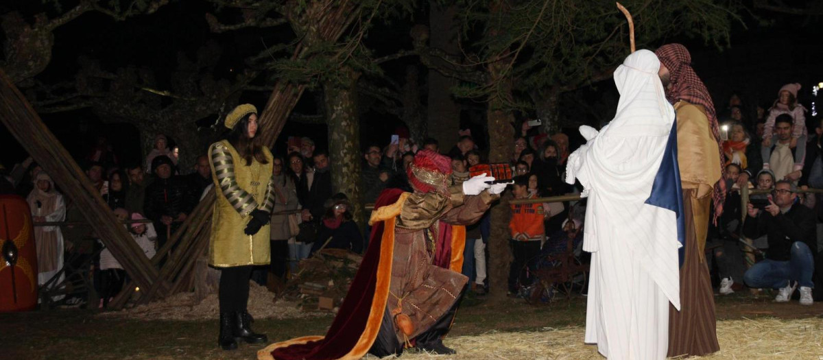 Escena del auto de los Reyes Magos de Puente Viesgo, Cantabria