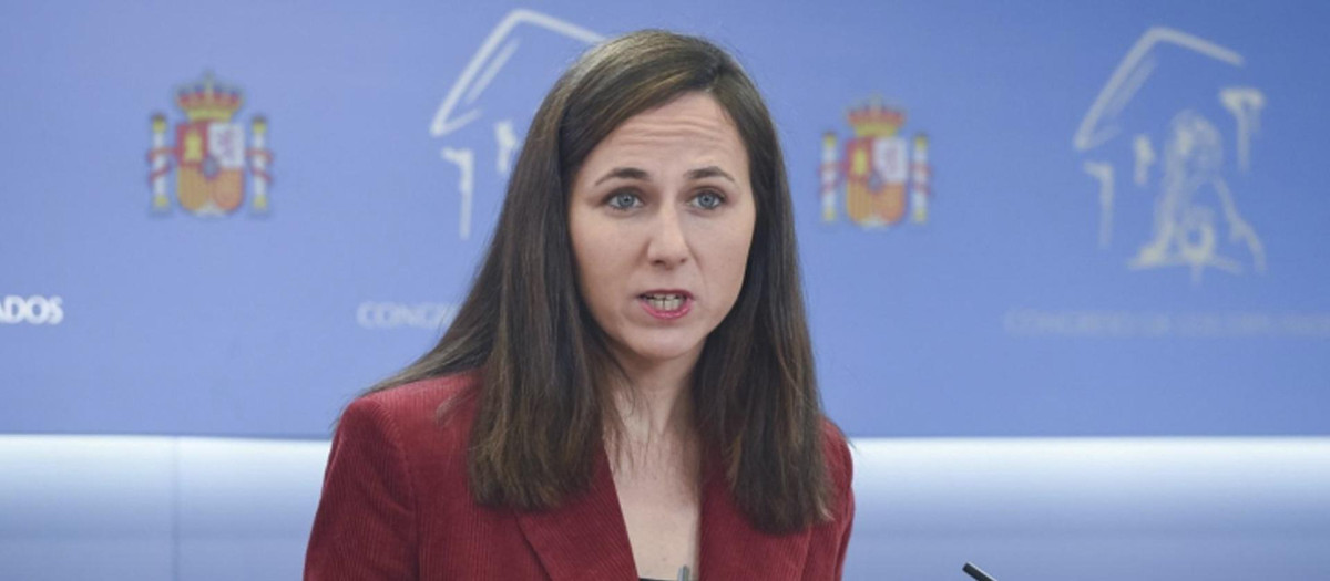 La secretaria general de Podemos, Ione Belarra, durante una rueda de prensa