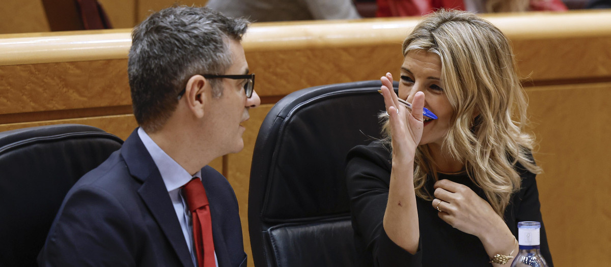 Félix Bolaños y Yolanda Díaz, en sus escaños del Senado