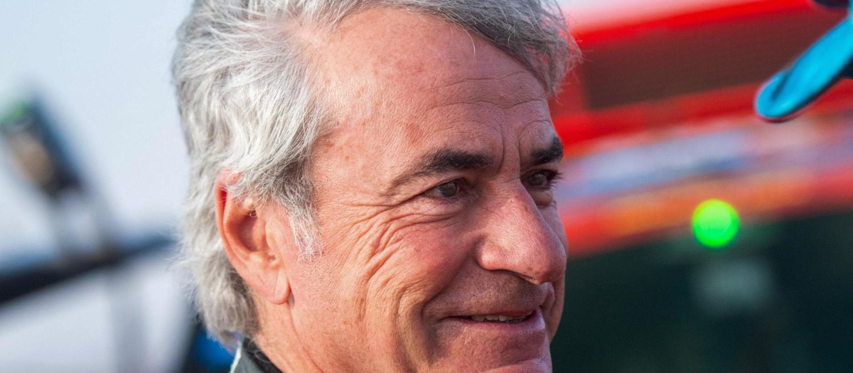 Carlos Sainz tras correr una etapa del Dakar 2024