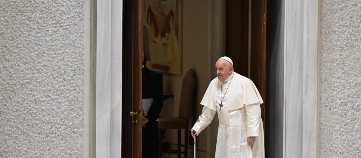 El Papa Francisco, a su llegada a la audiencia general este miércoles