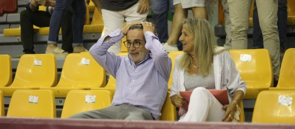 Carlos González