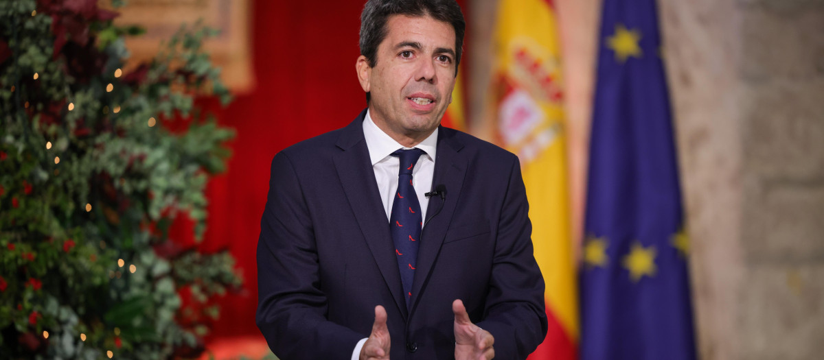 El presidente de la Generalidad Valenciana, Carlos Mazón, durante su mensaje de fin de año