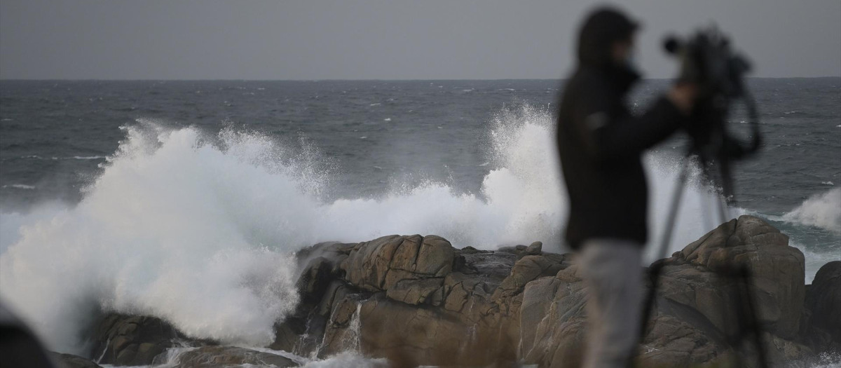 Fuerte oleaje como consecuencia de la borrasca Barra en La Coruña