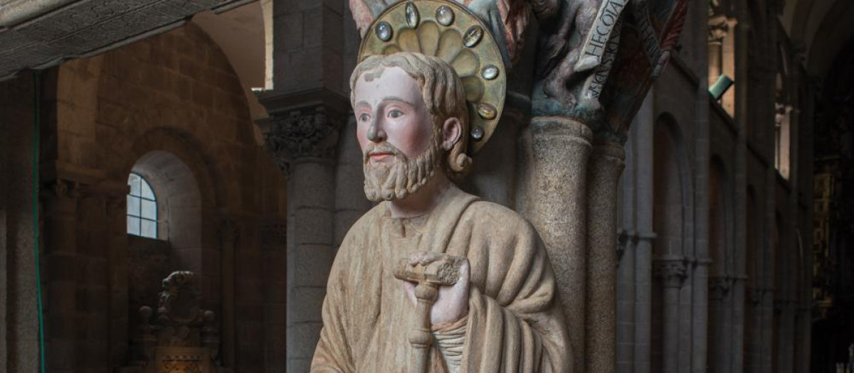Representación de Santiago apóstol en el Pórtico de la Gloria