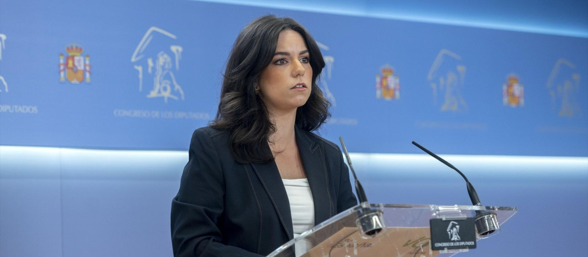 La portavoz de VOX en el Congreso, Pepa Millán, ofrece una rueda de prensa