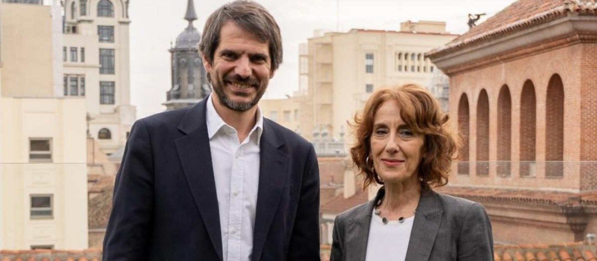 El ministro de Cultura, Ernest Urtasun, y la nueva directora del INAEM, Paz Santa Cecilia