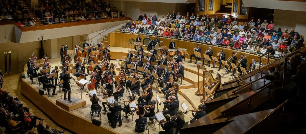 Madrid. 14/01/2025. Auditorio Nacional. Bruckner: Sinfonía no. 8. Orquesta Nacional de España. David Afkham, dirección musical.