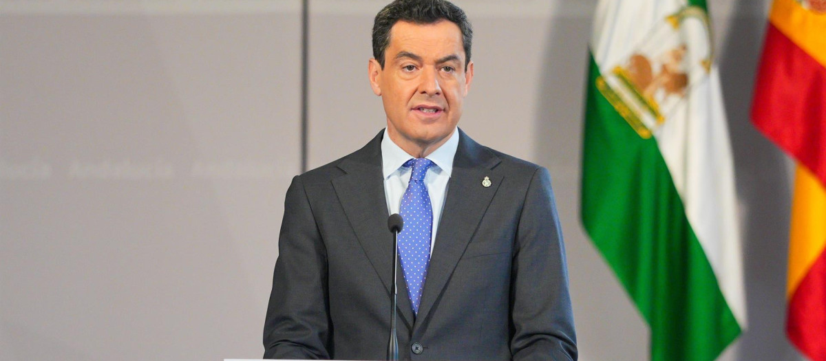 El presidente de la Junta de Andalucía, Juanma Moreno, en la reunión del Comité de Expertos frente a la sequía