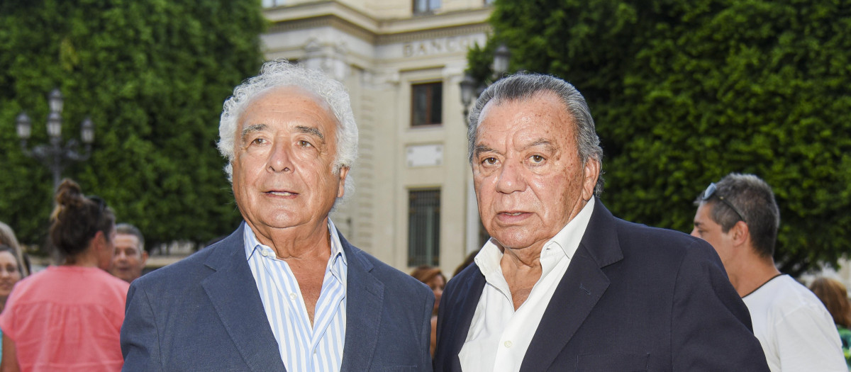Music Band Los del Rio during burial of Maria Jimenez in Sevilla 07 September 2023